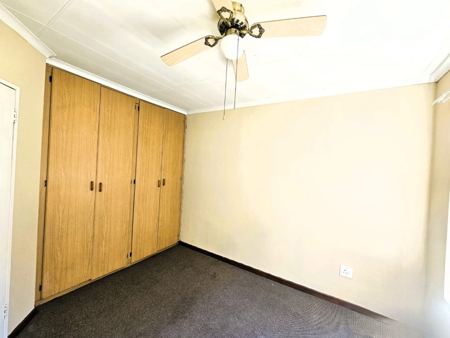 3 Bedroom Property for Sale in Pentagon Park Free State